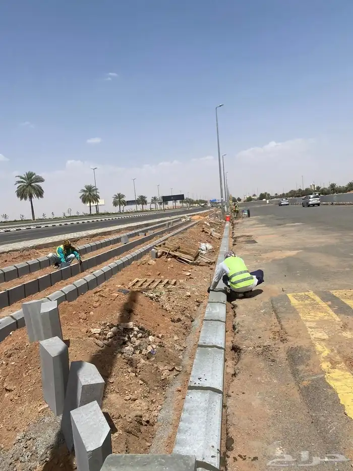 انترلوك وبلدورة مصنعية وبالمواد 7