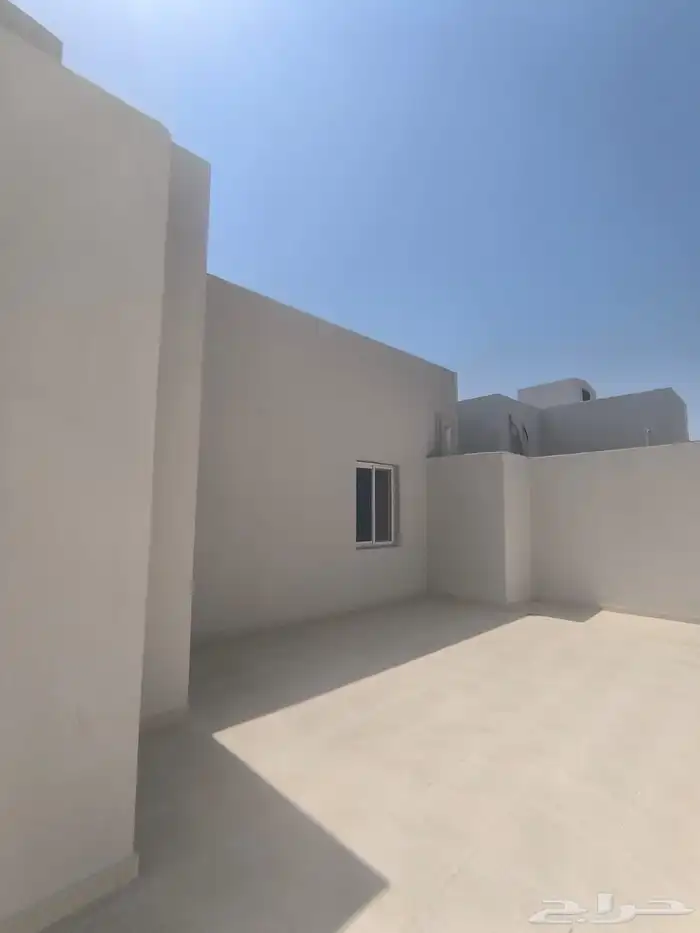 عماره كامله للبيع 7 شقق مكة حي الصفوه 4