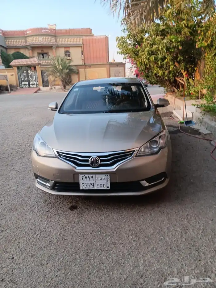 ام جي موديل 2018 سيدان 1