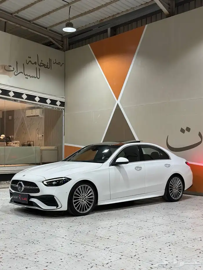 مرسيدس C300 AMG 2023 فل كامل . رصد الفخامة 6