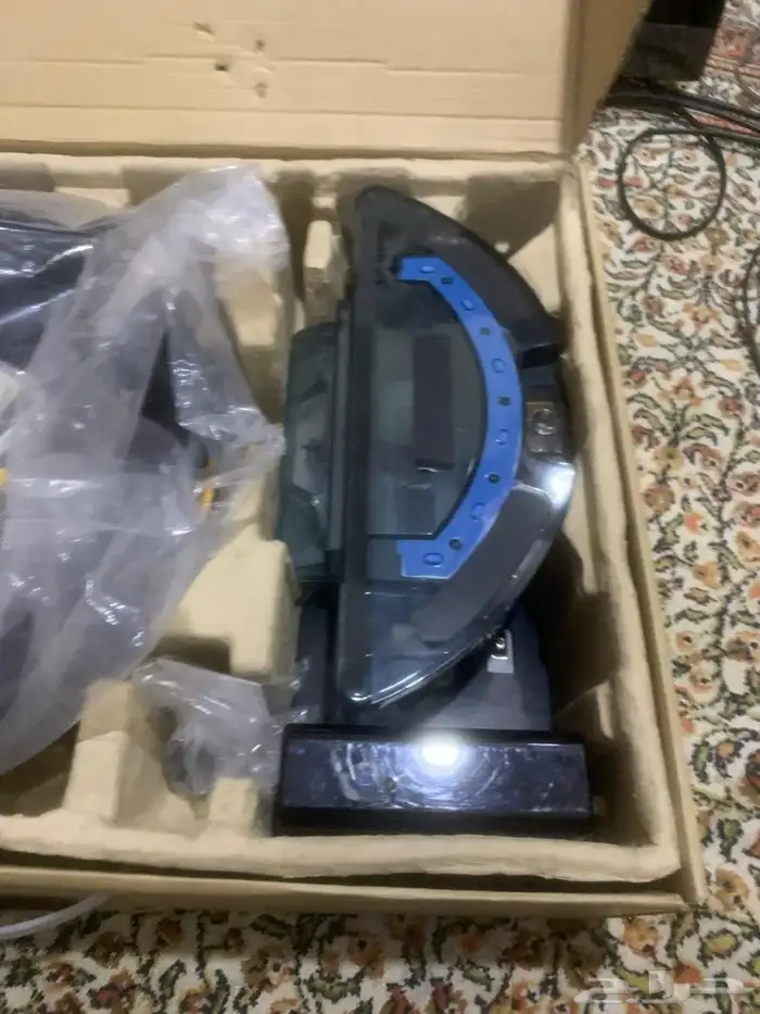 مكنسة دايسون لاسلكية نظيفةجدا ومكنسةذكية بكرتونهاممتازة 9