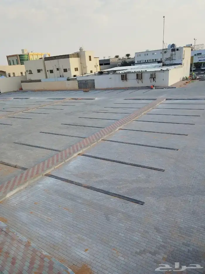 انترلوك وبلدورة مصنعية وبالمواد 9