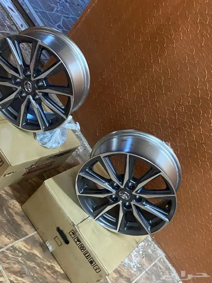 جنوط كامري 2025 للبيع 1