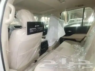 تويوتا جى اكس ار 4 بنزين سعودى 2024 14