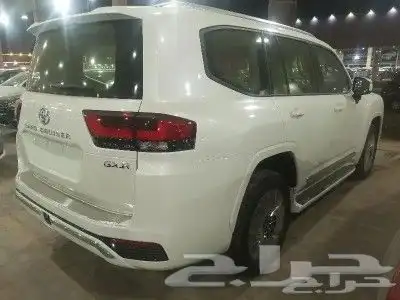 تويوتا جى اكس ار 4 بنزين سعودى 2024 3