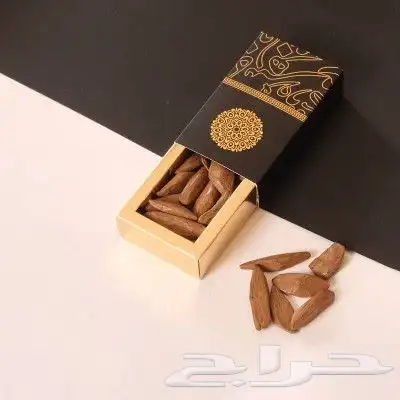 طباعة بوكسات قهوة فاخرة مع اكواب بتصميمك الخاص وبوكسات عود 1