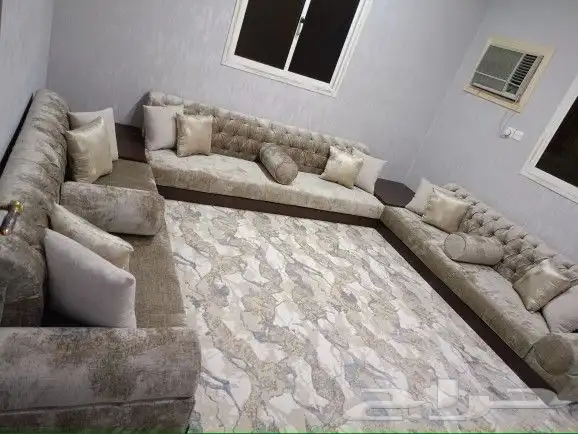 كنب ارضي فخم تفصيل حسب الطلب 2