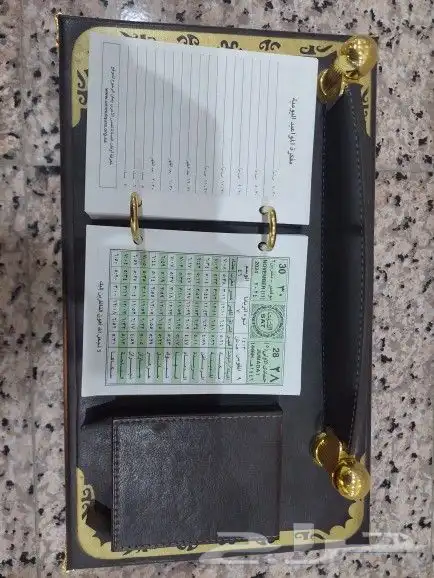 طباعة وتفصيل بكسات ودروع تذكرية من الاكرليك والجلد حسب الطلب 14