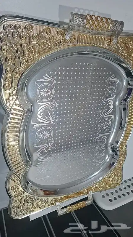 صحون تقديم للضيوف ستيل نظيفه جدا للبيع 1