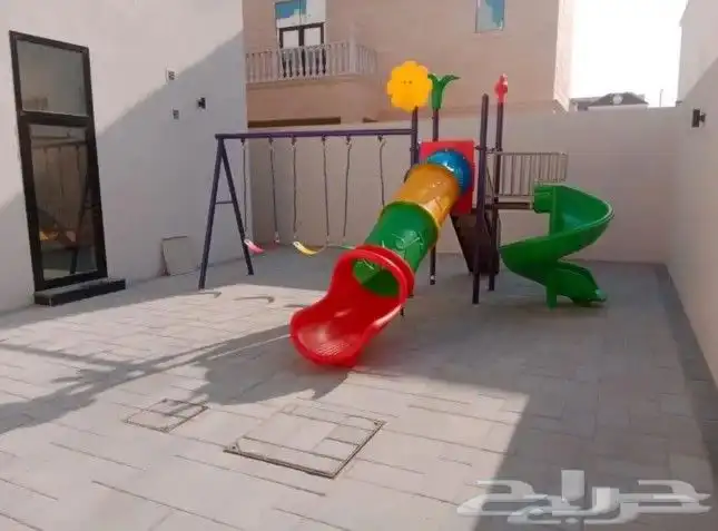 العاب خارجية مراجيح وزحاليق 23