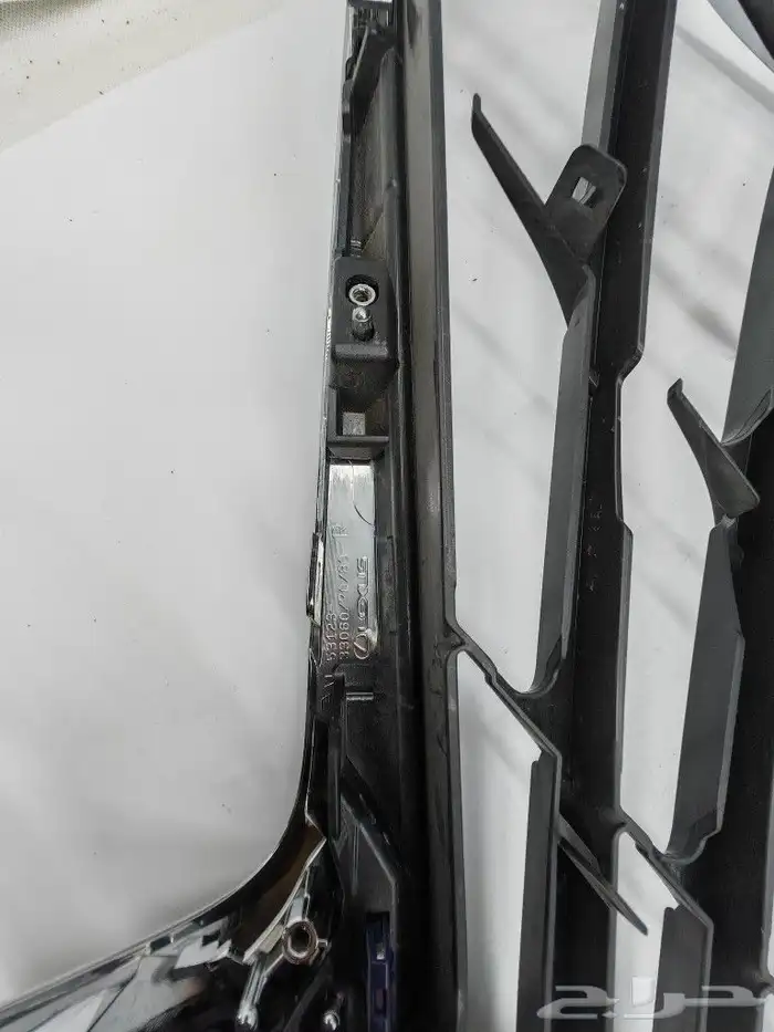 شبك لكزس ES الجديد 2024 4