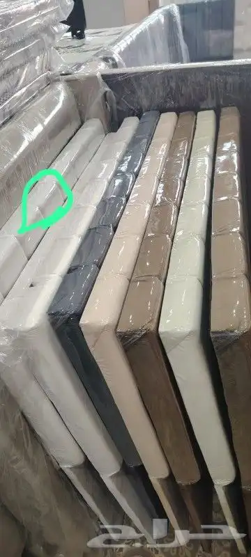 سرير حديد مرتبه مخده بطانيه لحاف 7
