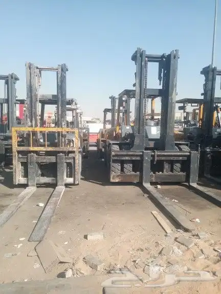 للإيجار رافعة شوكية فوركلفت وكرين للإيجار شهري يومي سنوي جدي 4