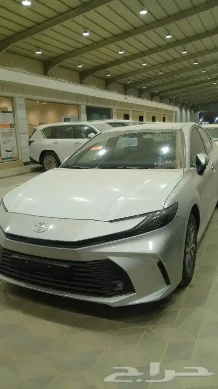 كامري 2025 ستندر ونص فل بنوك 4