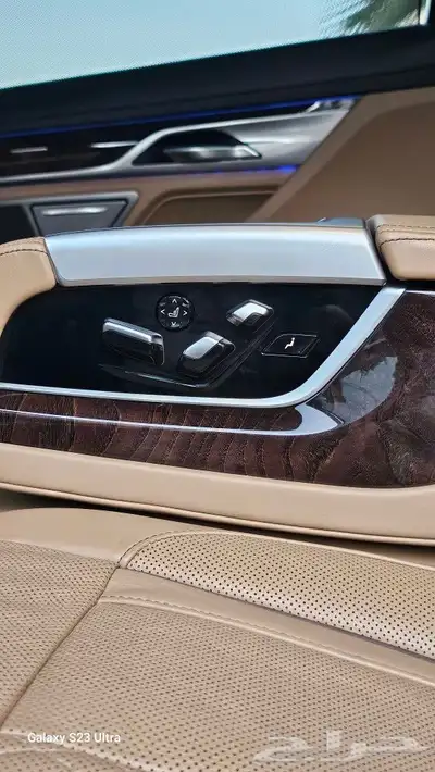 BMW 740i 2017اعلى المواصفات اند فجول 19