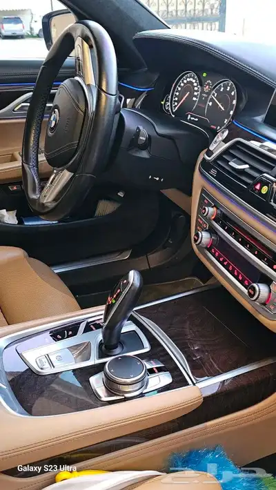 BMW 740i 2017اعلى المواصفات اند فجول 22