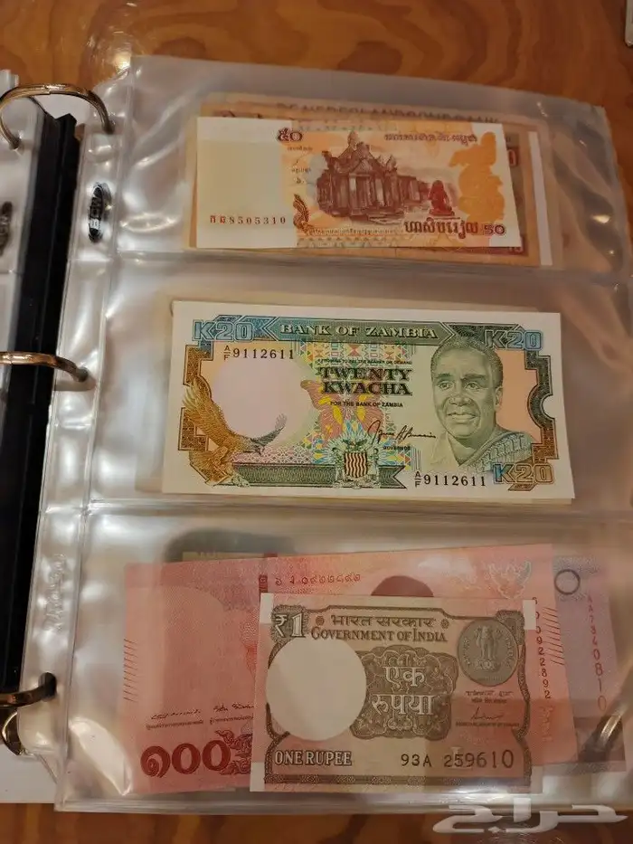 البوم عملات ورقيه ومعدينه قديمه 41