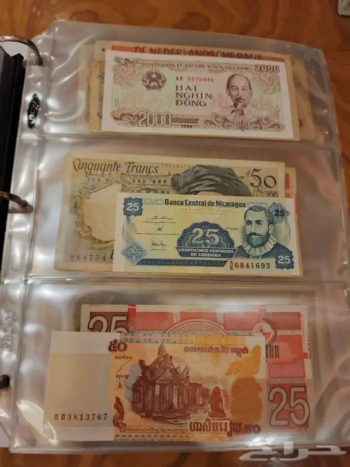 البوم عملات ورقيه ومعدينه قديمه 44