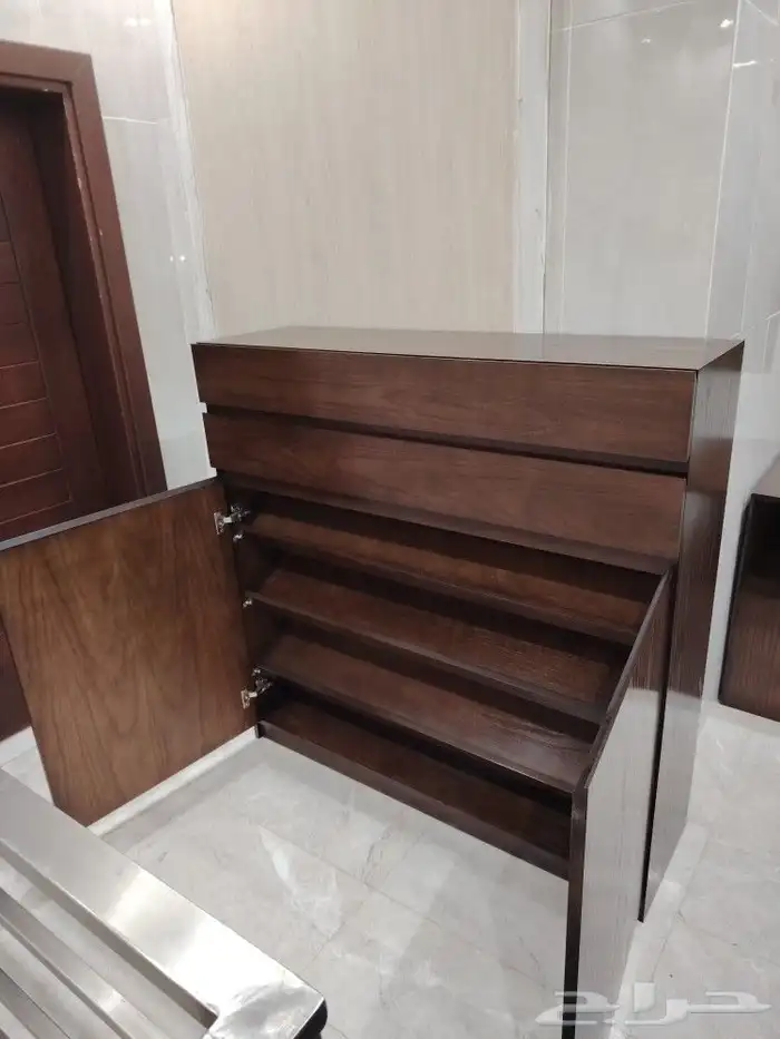 نجار بجده تفصيل دواليب ودرسينح وأبواب وفك وتركيب 0