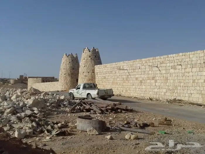 مجالس واصوار من الحجر والحين وتشكيلات 4