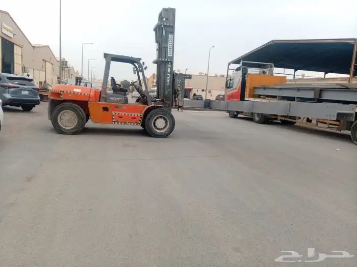 للإجار جميعه النواع الرافعات الشوكيه 1