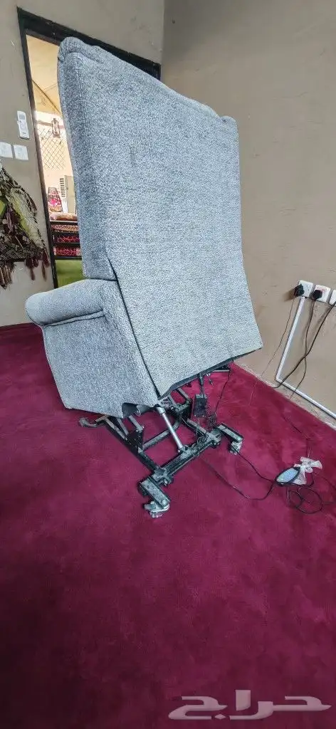 كرسي كنبة استرخاء متحركة بالكهرباء 1