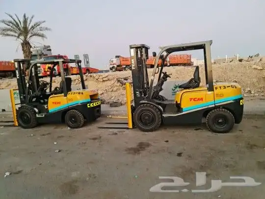 رافعة شوكيه للايجار 1