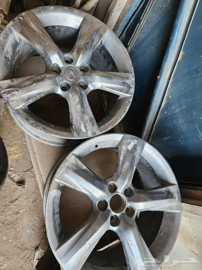 جنوط لكزس IS 2