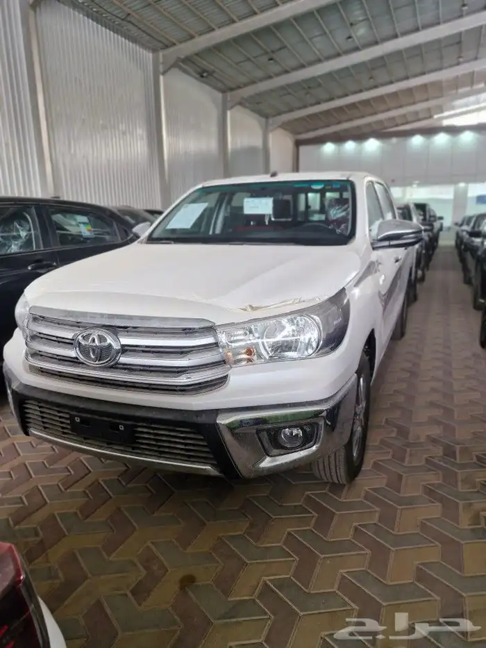 تيوتا هايلكس GLX. 2025 1