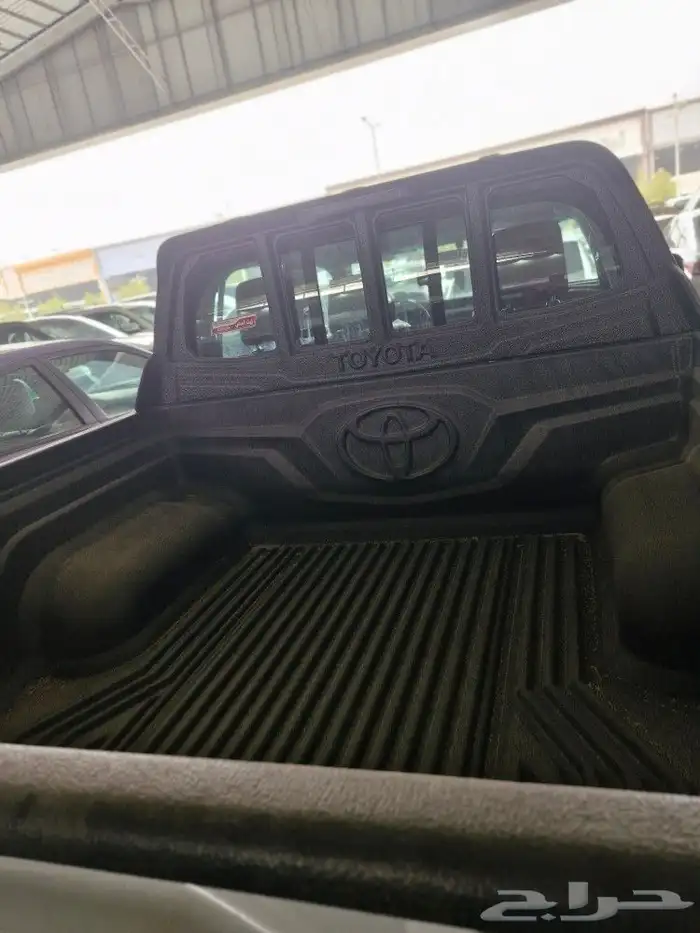 تيوتا هايلكس GLX. 2025 15