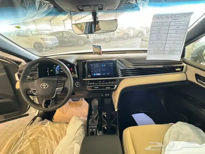 تويوتا كامري فئة LE هايبرد 2025 سعودي 7