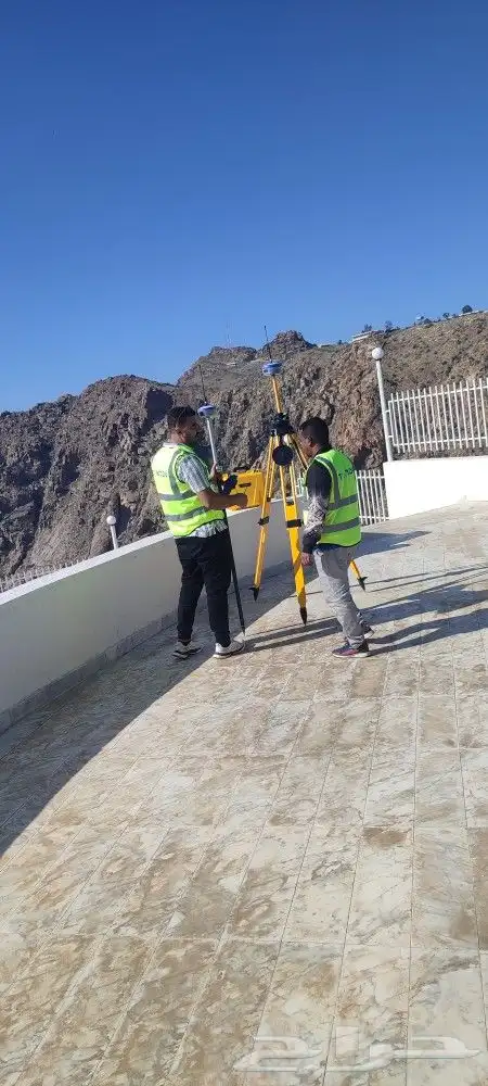 أجهزة مساحه gps -total station-auto level 9