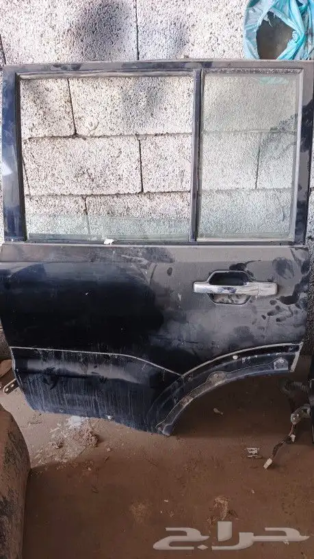 قطع غيار تشليح باجيرو 1