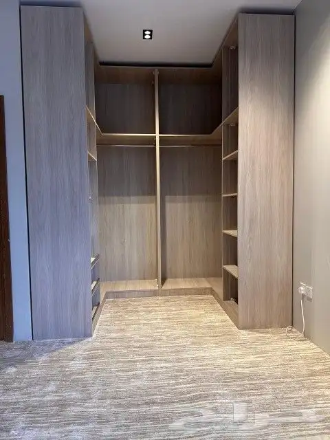 تفصيل خزائن ودواليب ملابس حسب الطلب 3
