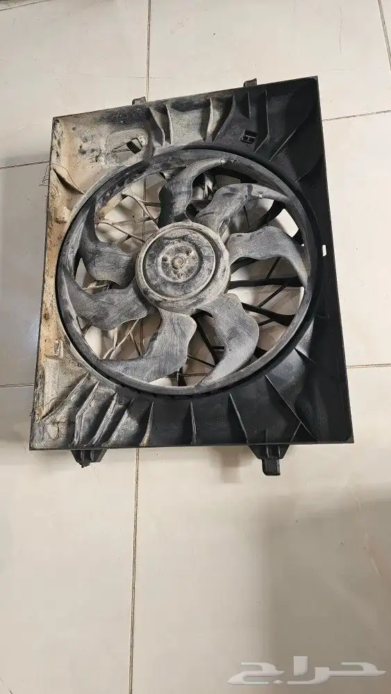 شمعات مرسيدس ابو عيون E200 ومروحه رديتر 3