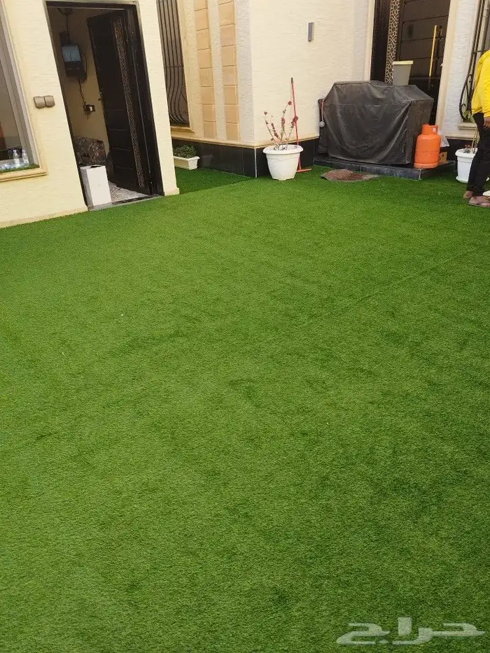 تنسيق حدائق وشبكات ري وقص الأشجار المثمره و ترتيب الشجر الزي 1