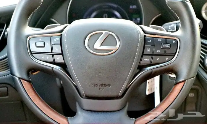 لكزس LS. 500.AH هايبرد موديل 2022 20