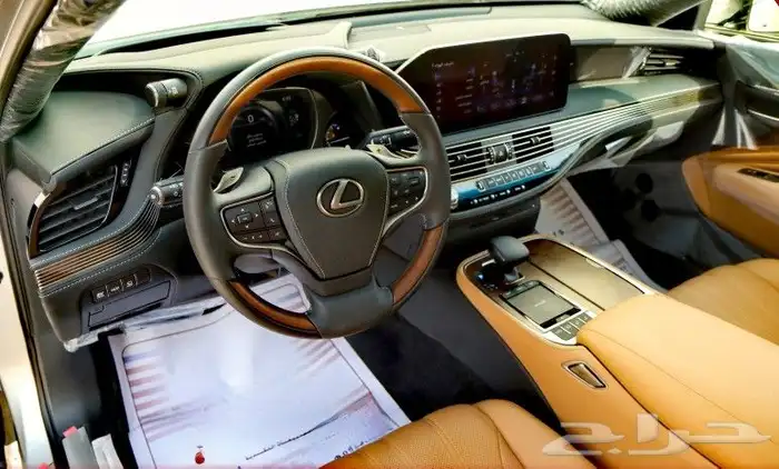 لكزس LS. 500.AH هايبرد موديل 2022 15