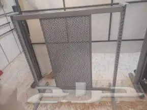 يوجد ديكور محل علاقات استندات مجسمات اطفال شناكر 0