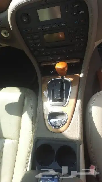 جاكوار 2004 Stype قطع غيار تشليح فقط مخزن ممشى 60 الف 2