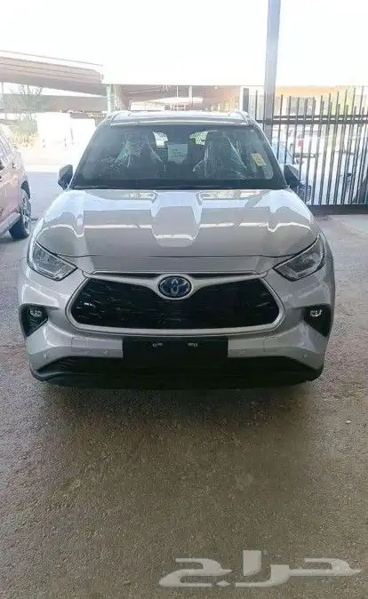 ھايلاندر GLE 2024 0