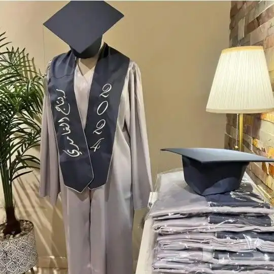 عبايات تخرج ارواب تخرج وشاح قبعه بروشات تخرج تطريز حسب طلبك 15
