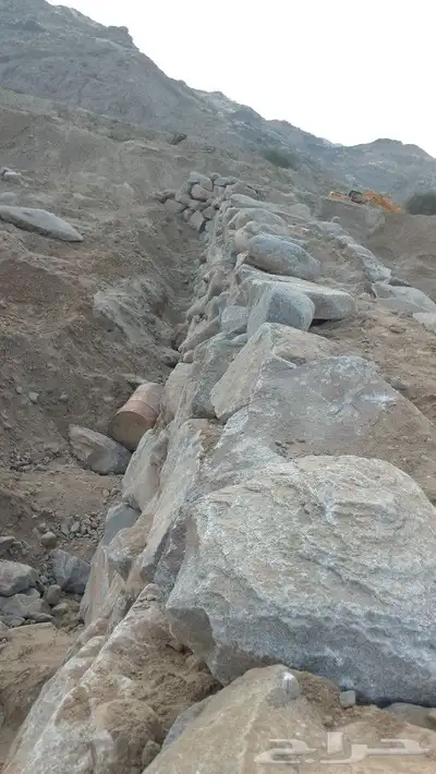 يوجد لدنيا بكلينات للقص وبناء الحجر وتفتيت الصخور وهدم وربرا 6