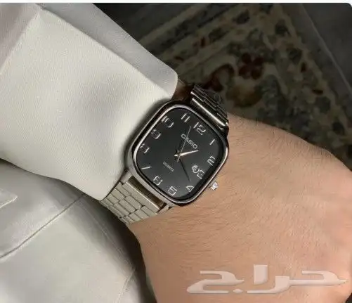 ساعات رجاليه 12