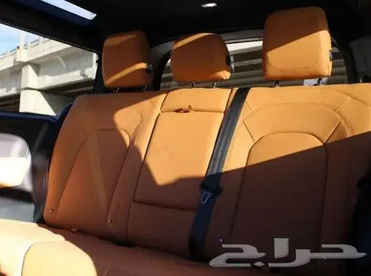 لاند روفر ديفيندر Land Rover Defender 90 SUV موديل 2024 10