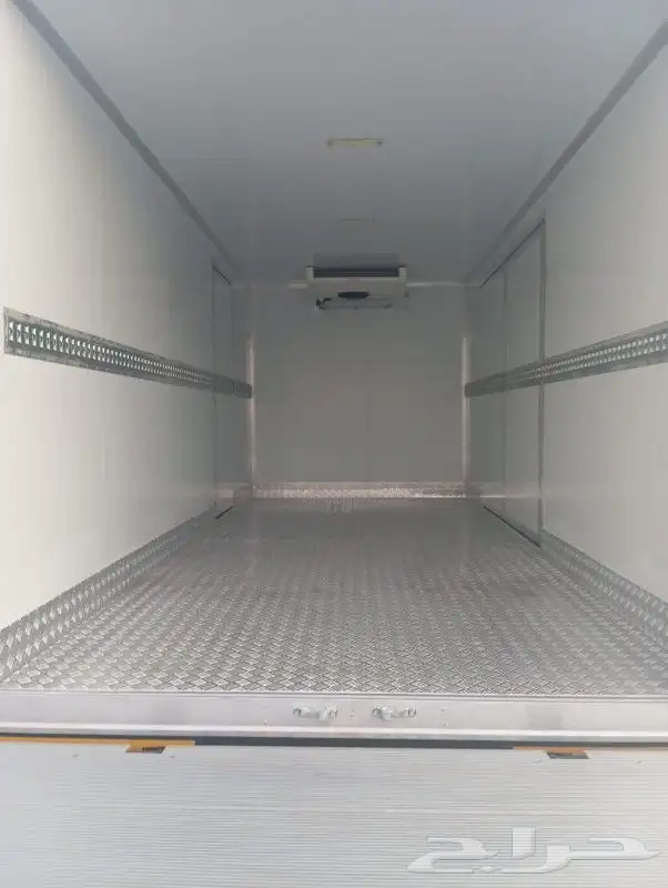 تجهيز السيارات المبرده والمجمده وصناديق السيارات وعزل الفان 3