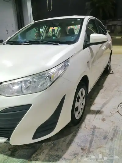 للبيع يارس الموديل 2019 1