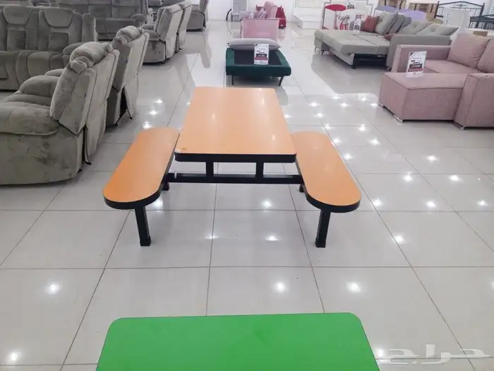 طاولات مطاعم 1