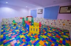 استراحة الشرق 13