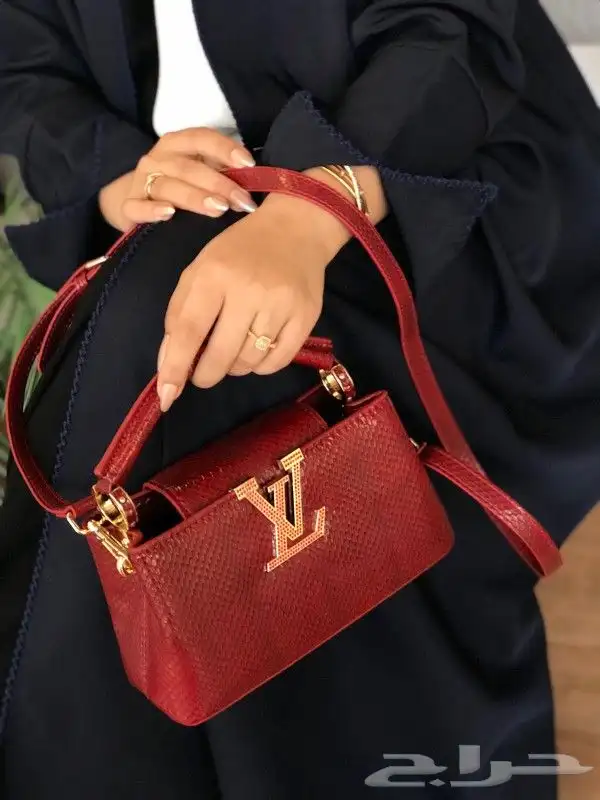 جمله وقطاعي.. شنط وشوزات واكسسوارات نسائية ماستر كواليتي 5